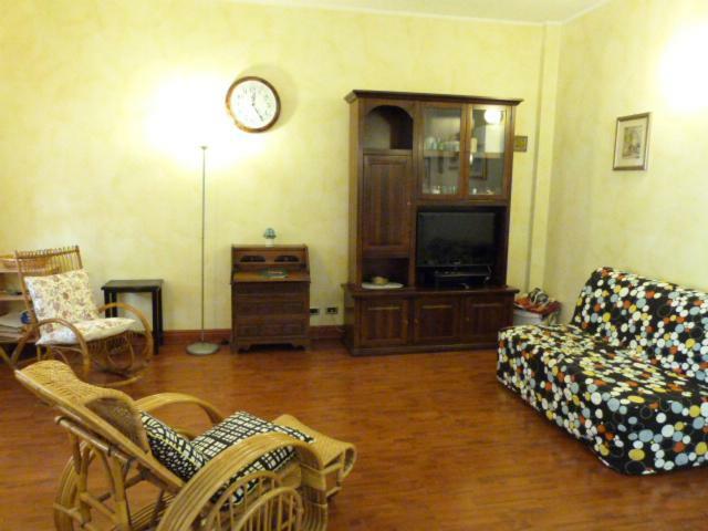 Asti Lovely Apartment ภายนอก รูปภาพ